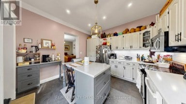 1316 KING STREET E Hamilton (Delta) Ontario photo 6