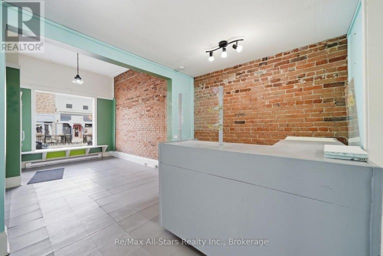160 QUEEN STREET, Scugog (Port Perry), Ontario, L9L1B8