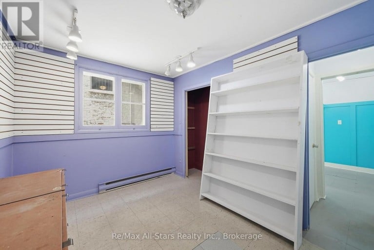 160 QUEEN STREET, Scugog (Port Perry), Ontario, L9L1B8