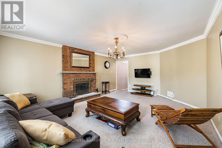292 UKRAINE ROAD, Mississauga (Fairview), Ontario, L5B3W6