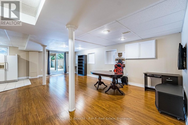 292 UKRAINE ROAD, Mississauga (Fairview), Ontario, L5B3W6