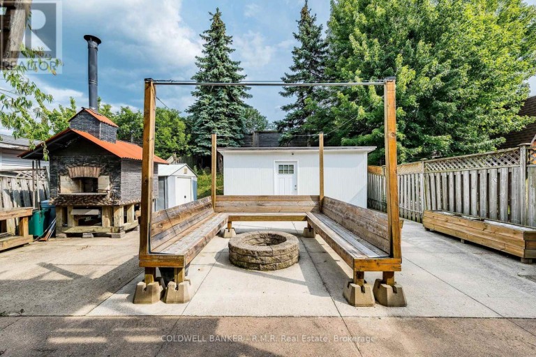 292 UKRAINE ROAD, Mississauga (Fairview), Ontario, L5B3W6