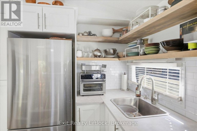 (166 WHISPERING PINES) - 2560 WESTVIEW ROAD, Selwyn, Ontario, K0L2H0