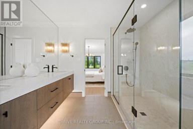 4067 FALLINGBROOK ROAD London South (South V) Ontario photo 22