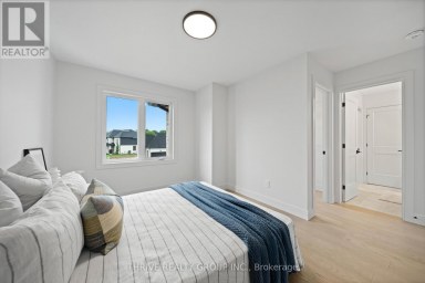4067 FALLINGBROOK ROAD London South (South V) Ontario photo 30