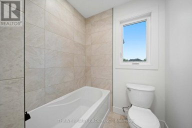 4067 FALLINGBROOK ROAD London South (South V) Ontario photo 33