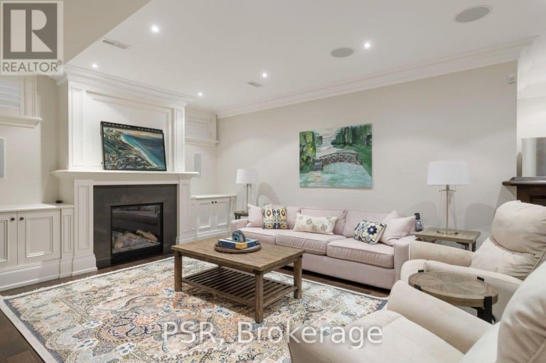 94 MUNRO BOULEVARD, Toronto (St. Andrew-Windfields), Ontario, M2P1C4