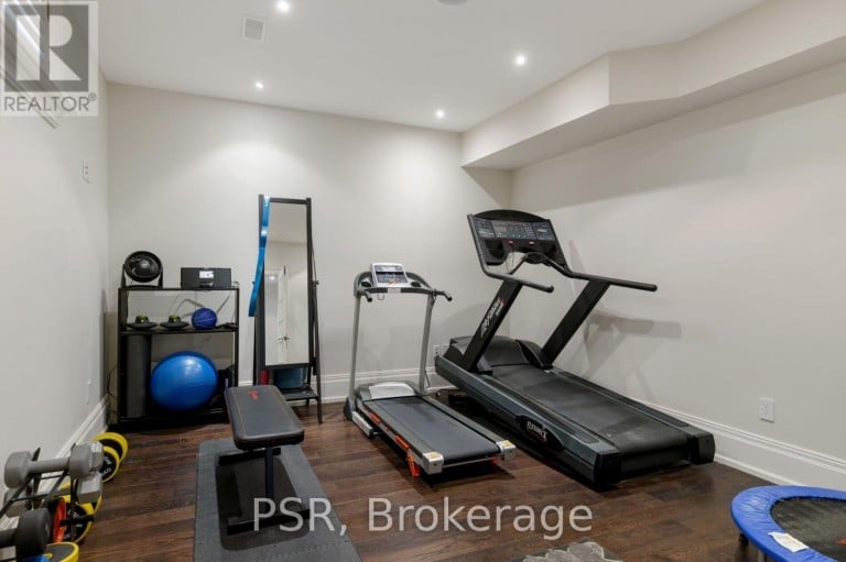 94 MUNRO BOULEVARD, Toronto (St. Andrew-Windfields), Ontario, M2P1C4