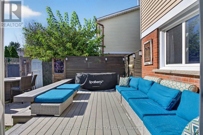 6 STANDBRIDGE COURT, Toronto (Malvern), Ontario, M1B2S5