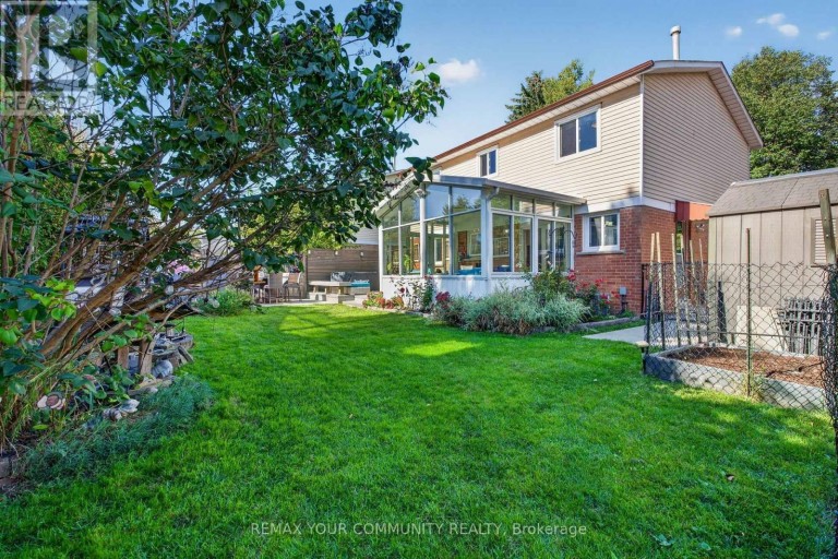 6 STANDBRIDGE COURT, Toronto (Malvern), Ontario, M1B2S5
