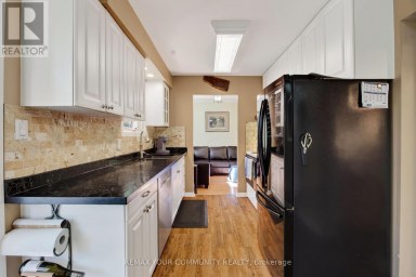 6 STANDBRIDGE COURT Toronto (Malvern) Ontario photo 5