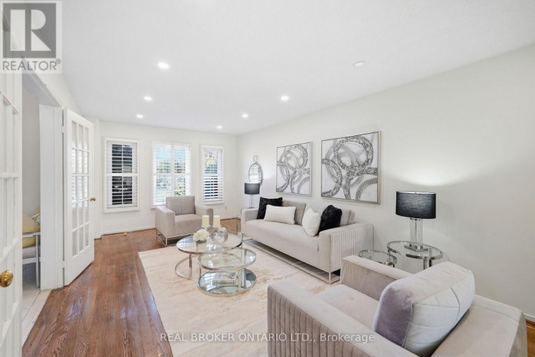 61 BLUENOSE CRESCENT, Toronto (Highland Creek), Ontario, M1C4S2