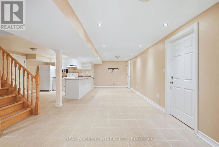 61 BLUENOSE CRESCENT, Toronto (Highland Creek), Ontario, M1C4S2