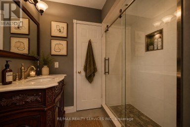 46 MAGANI AVENUE Bradford West Gwillimbury (Bradford) Ontario photo 26