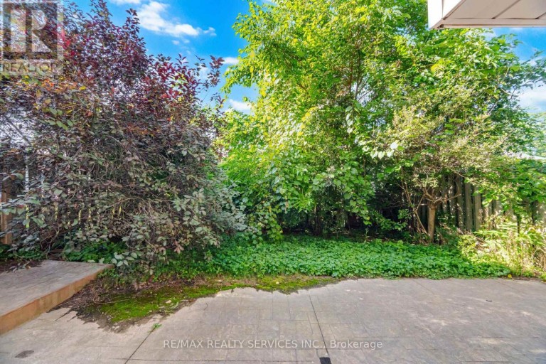 46 MAGANI AVENUE, Bradford West Gwillimbury (Bradford), Ontario, L3Z2S3