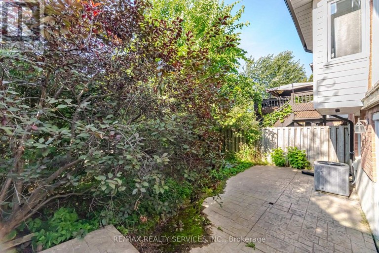46 MAGANI AVENUE, Bradford West Gwillimbury (Bradford), Ontario, L3Z2S3