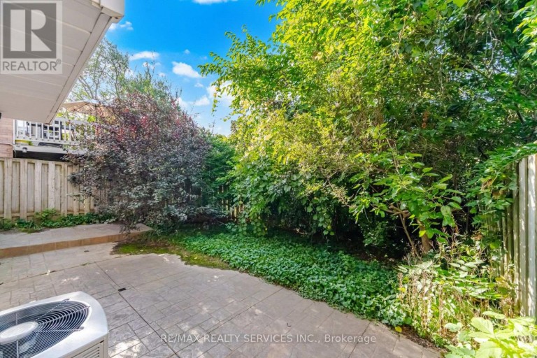 46 MAGANI AVENUE, Bradford West Gwillimbury (Bradford), Ontario, L3Z2S3