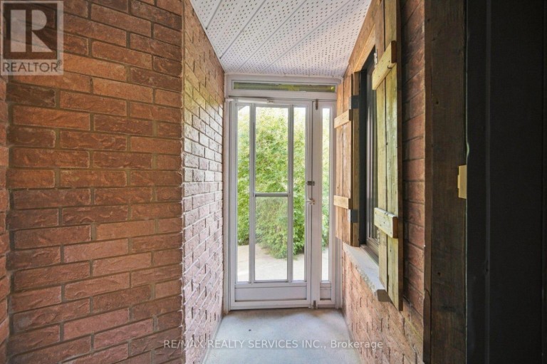 46 MAGANI AVENUE, Bradford West Gwillimbury (Bradford), Ontario, L3Z2S3