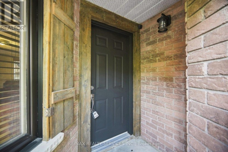 46 MAGANI AVENUE, Bradford West Gwillimbury (Bradford), Ontario, L3Z2S3