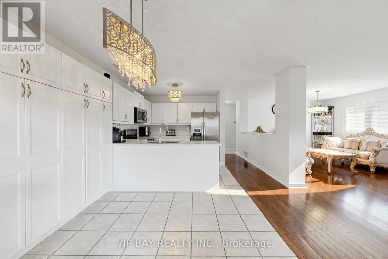 77 AMBERVIEW DRIVE, Georgina (Keswick South), Ontario, L4P3Y3