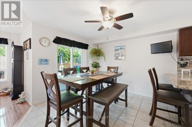 17 WHITE CRESCENT Barrie (Holly) Ontario photo 11