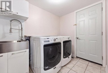 17 WHITE CRESCENT Barrie (Holly) Ontario photo 15