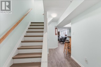 17 WHITE CRESCENT Barrie (Holly) Ontario photo 29