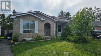 1 - 86A BERNICK DRIVE Barrie (Grove East) Ontario photo 1