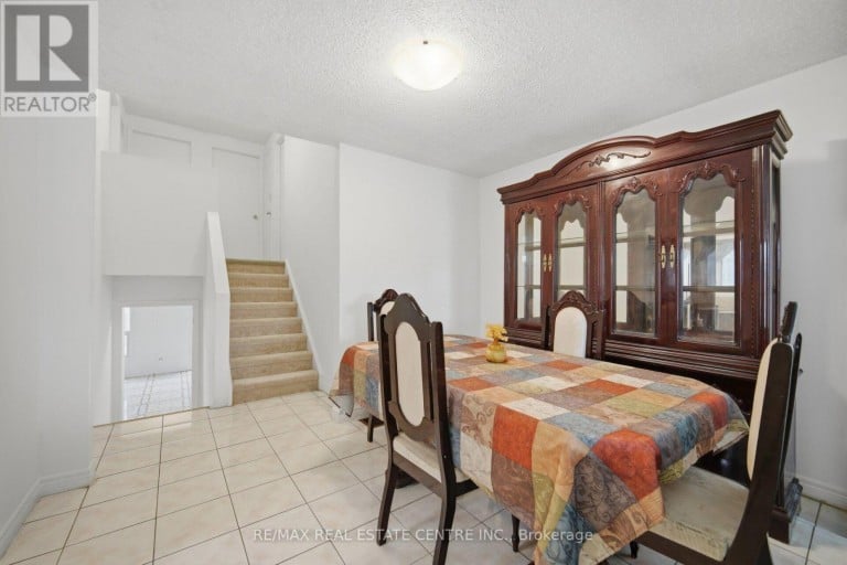 13 DAFOE CRESCENT, Brampton (Fletcher's West), Ontario, L6Y2L1