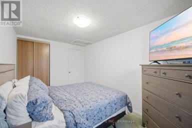 13 DAFOE CRESCENT Brampton (Fletcher's West) Ontario photo 28