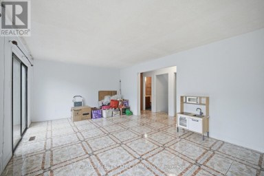 13 DAFOE CRESCENT Brampton (Fletcher's West) Ontario photo 35