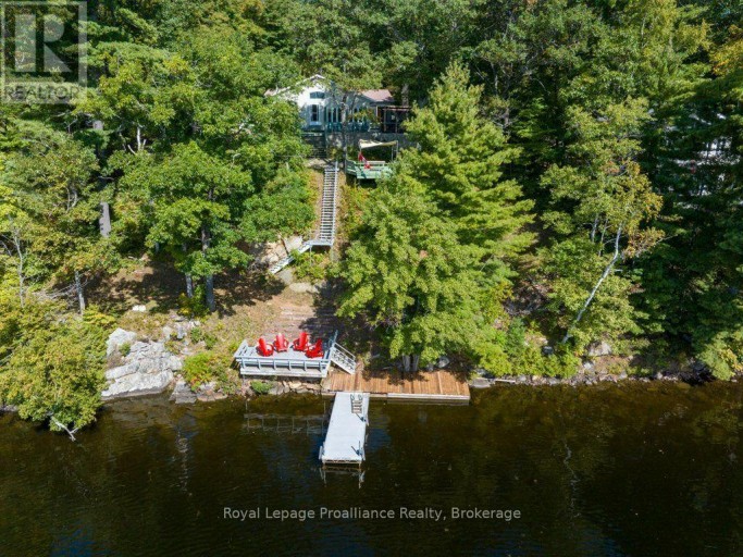 1231 CHIMNEY POINT LANE, Central Frontenac, Ontario, K0H1B0