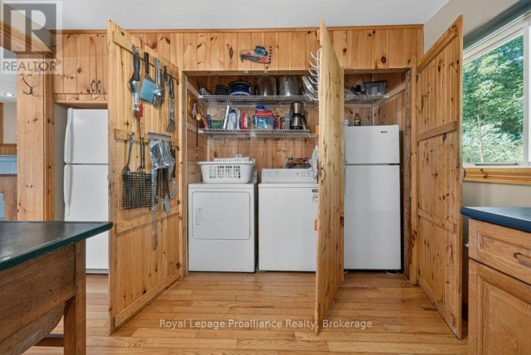 1231 CHIMNEY POINT LANE, Central Frontenac, Ontario, K0H1B0
