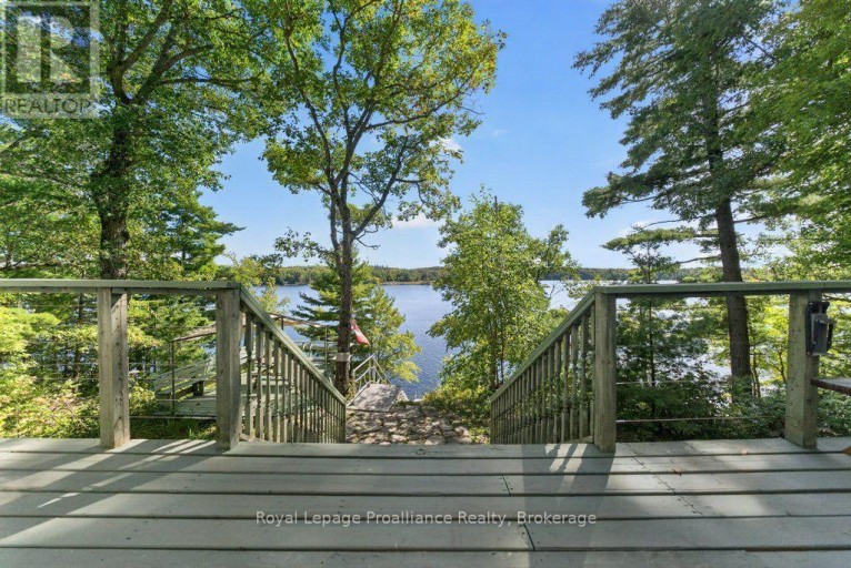 1231 CHIMNEY POINT LANE, Central Frontenac, Ontario, K0H1B0