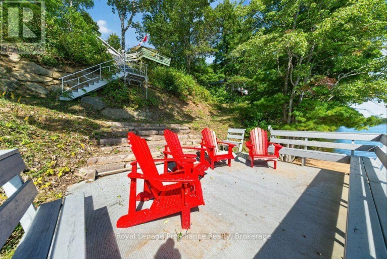 1231 CHIMNEY POINT LANE, Central Frontenac, Ontario, K0H1B0