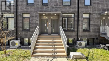 42 - 1740 SIMCOE STREET N Oshawa (Samac) Ontario photo 2