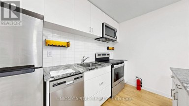 42 - 1740 SIMCOE STREET N Oshawa (Samac) Ontario photo 4