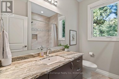 119 UPPER LORNE BEACH ROAD Kincardine Ontario photo 19