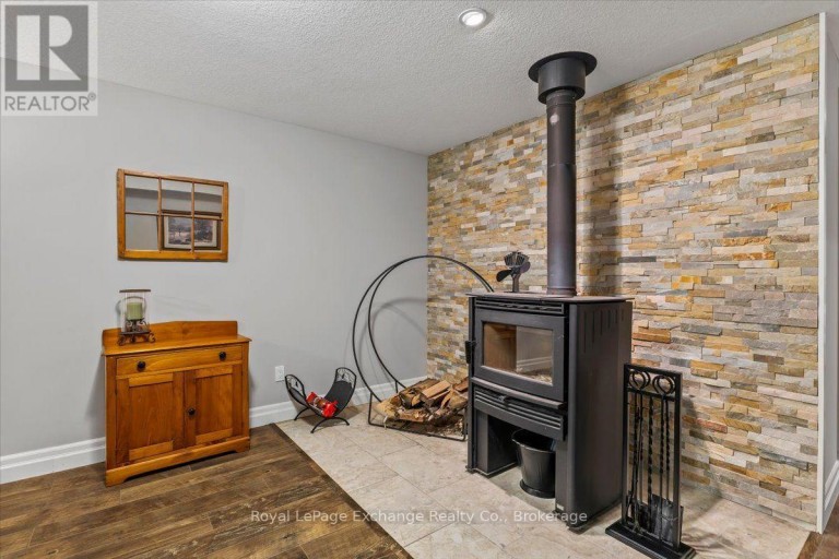 119 UPPER LORNE BEACH ROAD, Kincardine, Ontario, N0G2T0