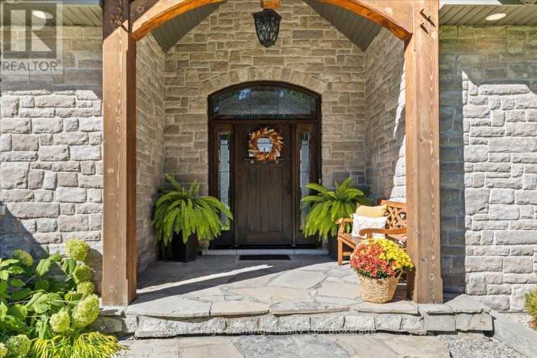 119 UPPER LORNE BEACH ROAD, Kincardine, Ontario, N0G2T0