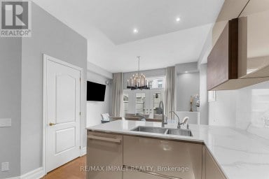 13 - 260 RUSSELL HILL ROAD Toronto (Casa Loma) Ontario photo 13