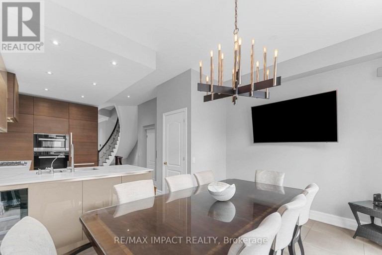 13 - 260 RUSSELL HILL ROAD, Toronto (Casa Loma), Ontario, M4V2T2