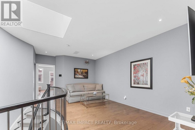 13 - 260 RUSSELL HILL ROAD, Toronto (Casa Loma), Ontario, M4V2T2
