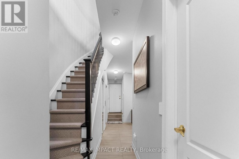 13 - 260 RUSSELL HILL ROAD, Toronto (Casa Loma), Ontario, M4V2T2