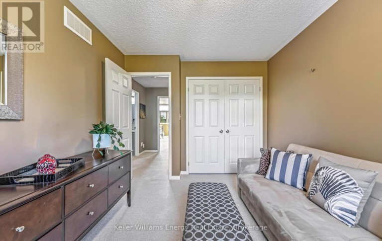 36 KILGANNON AVENUE, Clarington (Courtice), Ontario, L1E3E1