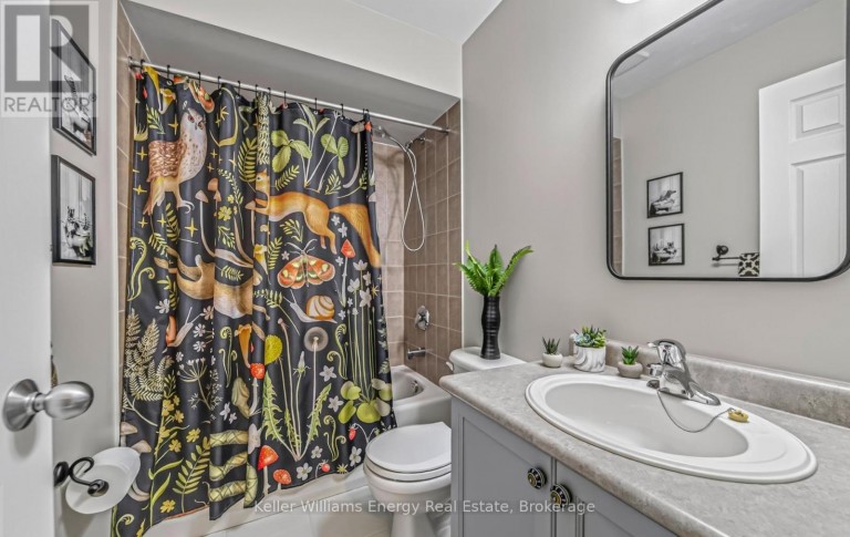 36 KILGANNON AVENUE, Clarington (Courtice), Ontario, L1E3E1