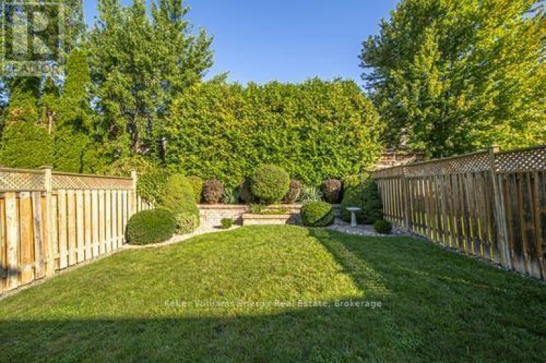 36 KILGANNON AVENUE, Clarington (Courtice), Ontario, L1E3E1