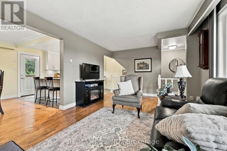 431 BAY STREET, Scugog (Port Perry), Ontario, L9L1M7