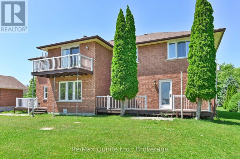 132 HISCOCK SHORES ROAD, Prince Edward County (Ameliasburg Ward), Ontario, K0K1L0