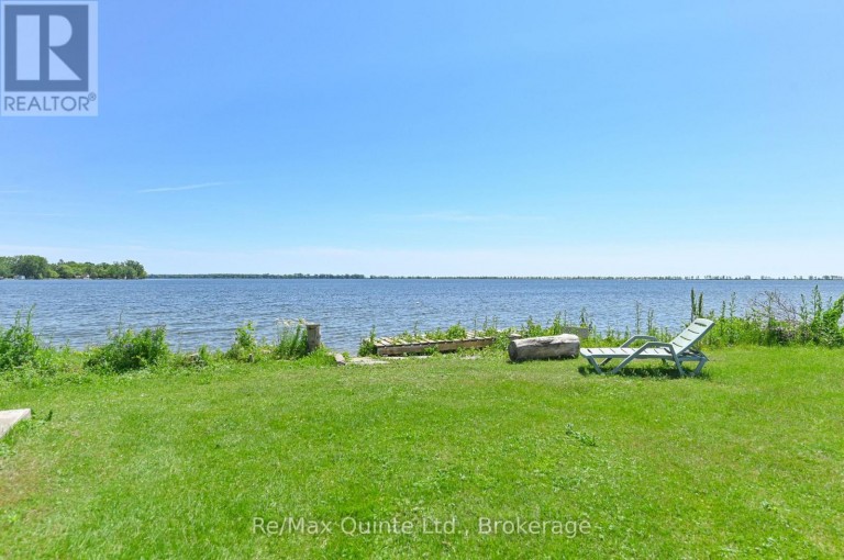 132 HISCOCK SHORES ROAD, Prince Edward County (Ameliasburg Ward), Ontario, K0K1L0